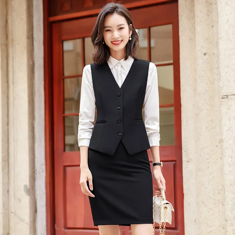 Рисунок 2 - Жилет женский IZICFLY