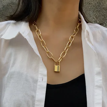 

Rock Lock Layered Choker Chain Necklace on The Neck with Lock Punk Jewelry Key Padlock Pendant Necklace for Women Gift