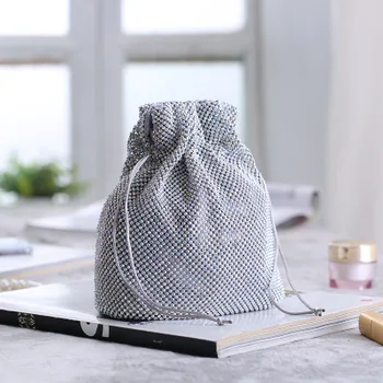 

2020 Women's clutch bags dinner bags European and American banquet bag fashion AB color mesh diamond bag