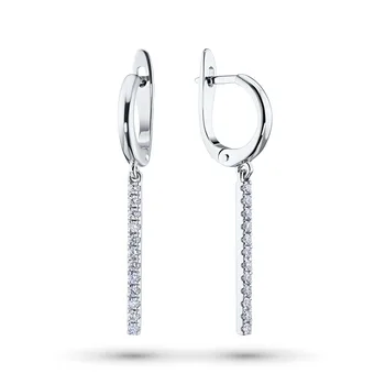 

Earrings in white gold with diamonds