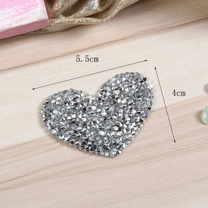 5.5x4cm silver Нашивки в виде сердца из горного хрусталя DIY мотив железные на нашивках аппликация для теплопередачи одежда обувь сумки разные размеры - Цвет: 5.5x4cm silver