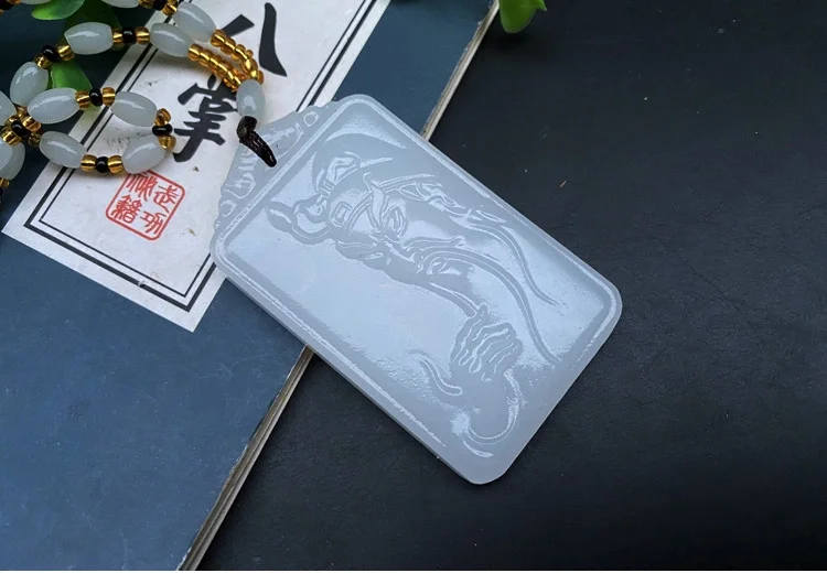 13187603798_665314821