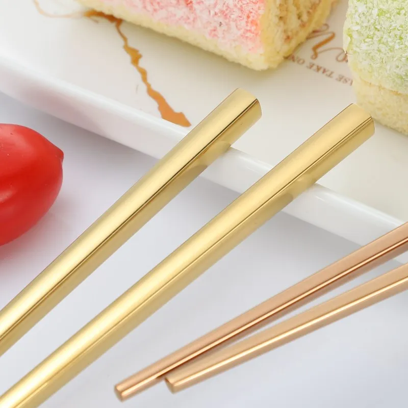 Creative Titanium Portable Tableware 6 Pieces Color 304 Stainless Steel Spoon Chopsticks Set Straw Combination
