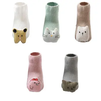 

2020 Cool Newborn Winter Cartoon Baby Socks Baby Steps Non-slip Leather Single Cotton CHILDREN Floor Socks Baby Socks y