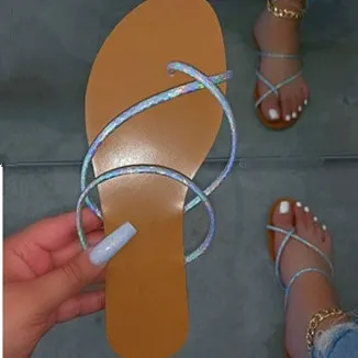 

2020 summer new large size clip toe flip-flops female flat bottom fashion wild sandals and slippers one-line beach shoes X193