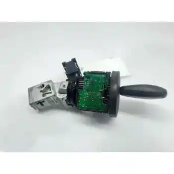 

N0502060 SWITCH BOOT RENAULT CLIO III