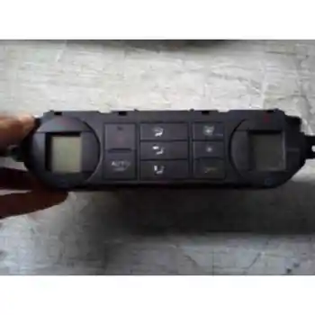 

3M5T18C612AL Command Climate Ford Focus Hatchback (CHAP) 2.0 Tdci