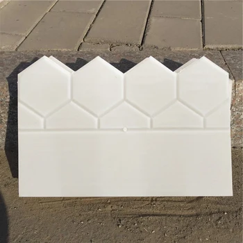 

1pc Plastic Decor Pave Making DIY Home Garden Fence Concrete Stone Road Mold Flower Bed Antique Cement Brick Mold Lawn Fish Pond