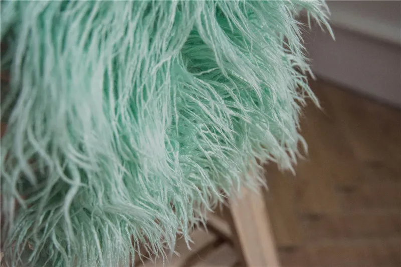 9878024797_852772111