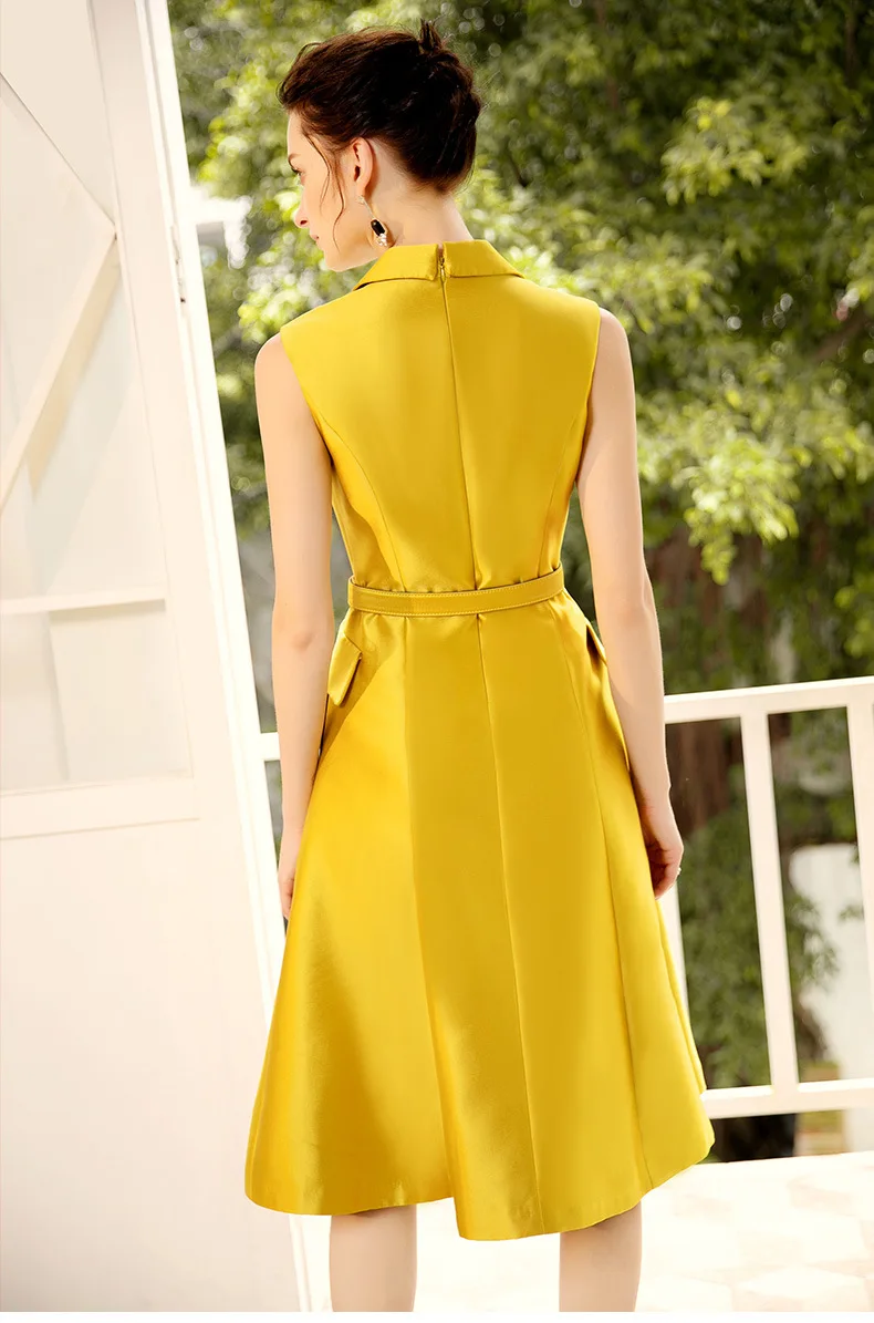 11597995213_780320863