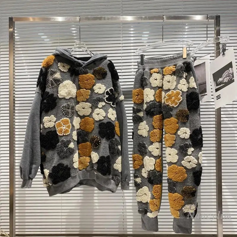 

Two Piece Sets Woman New Pearl Fleece Three-Dimensional Flower Hoodie + Casual Sweatpants Female Lady Outfit 2021 Spring Qutumn