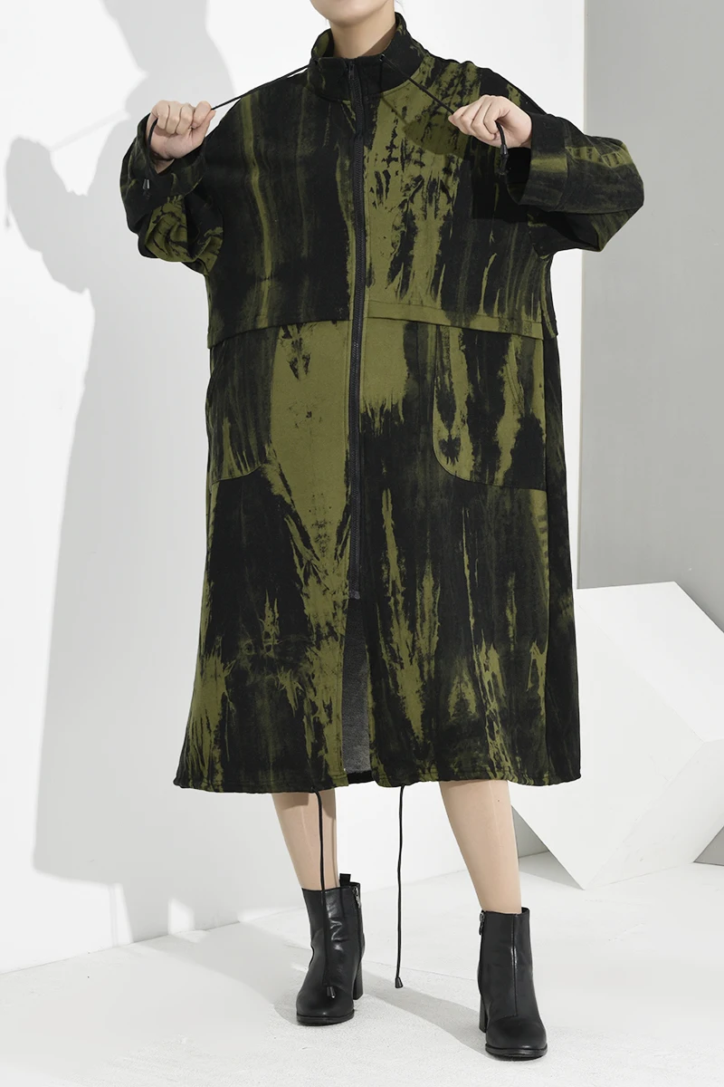 low cost  [EAM] Loose Fit Green Pattern Big Size Long Jacket New Stand Collar Long Sleeve Women Coat Fashion 