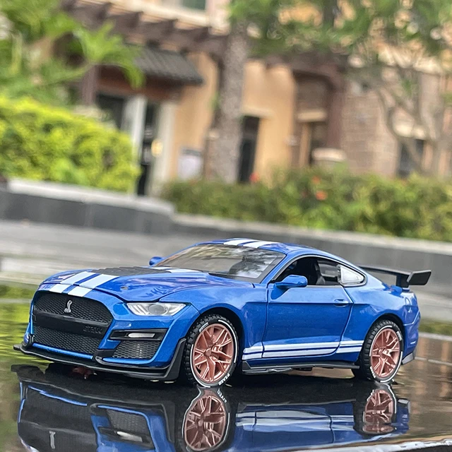 New 1:32 High Simulation Supercar Ford Mustang Shelby GT500 Car Model Alloy Pull Back Kid Toy Car 4 Open Door Children's Gifts 1