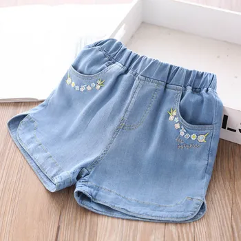

2020 Summer Girls Embroidered Letter Flowers Denim Shorts Children's Clothing Wholesale