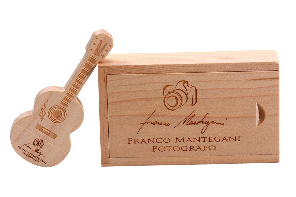 com logotipo personalizado gratuito, Memory Stick criativo,