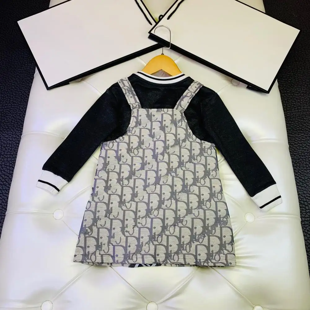 

Autumn cotton O- neck fashion T-shirt + strap dress suit black/white color optional girl pretty style dress set