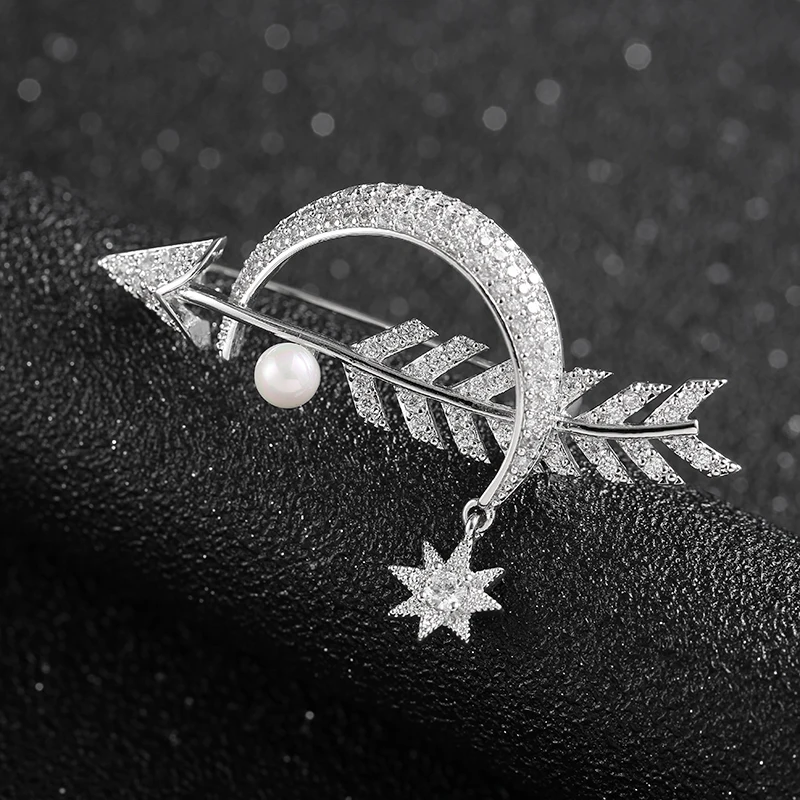 

Zhijia fashion gold silver color arrow&moon pins brooches for women luxury pearl rhinestone brooches dress jewelry gifts