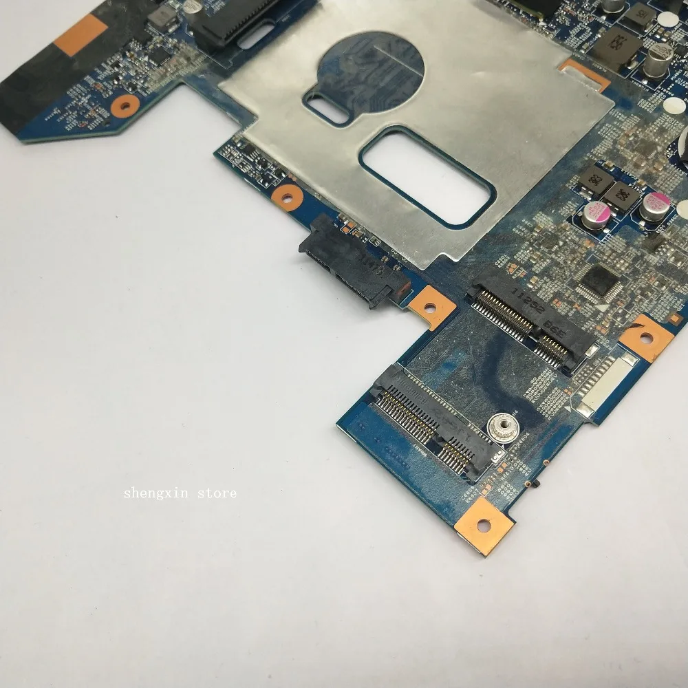 V570 GM (4)