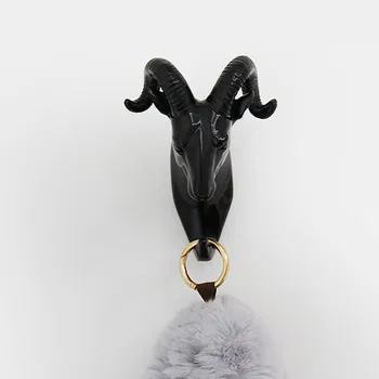 

European-style Creative Goat Head Coat Storage Hooks Home Decoration Resin Wall Hook Chic Sundries Organizer Hangers Shelf