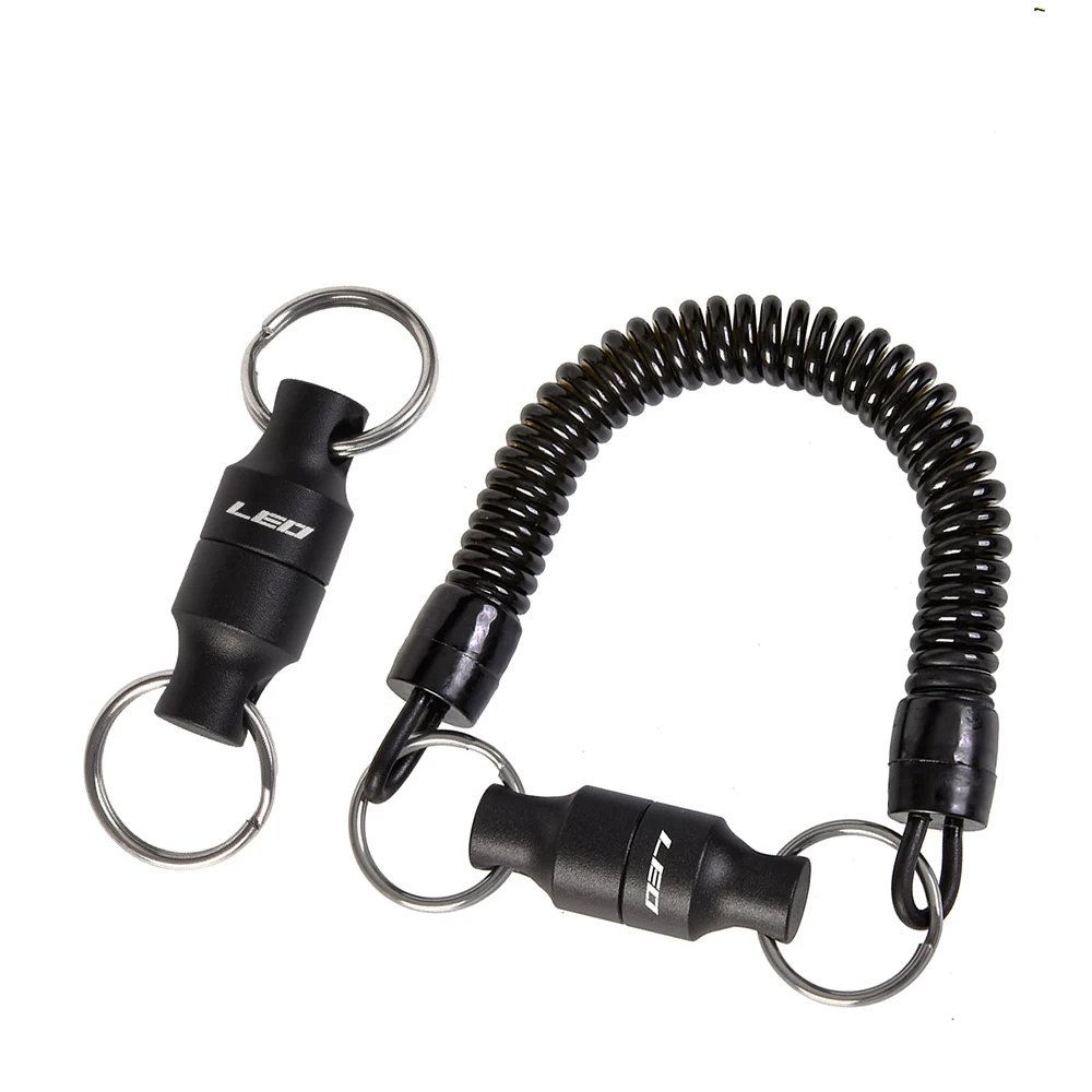 

1pcs Fly Fishing Magnetic Net Release Holder With Hanging Buckle Magnet Net Gear Fishing Tool Fishing Tackle Fish Grip