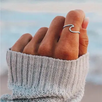

LODAY Simple Wave Ring Women Stainless Steel Irregular Geometry Ring Anniversary Birthday Jewelry Gift for Friends Size 6 7 8
