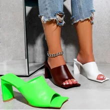 Sandalias de charol para mujer, zapatos de tacón alto, de punta cuadrada, color verde y blanco, 2021