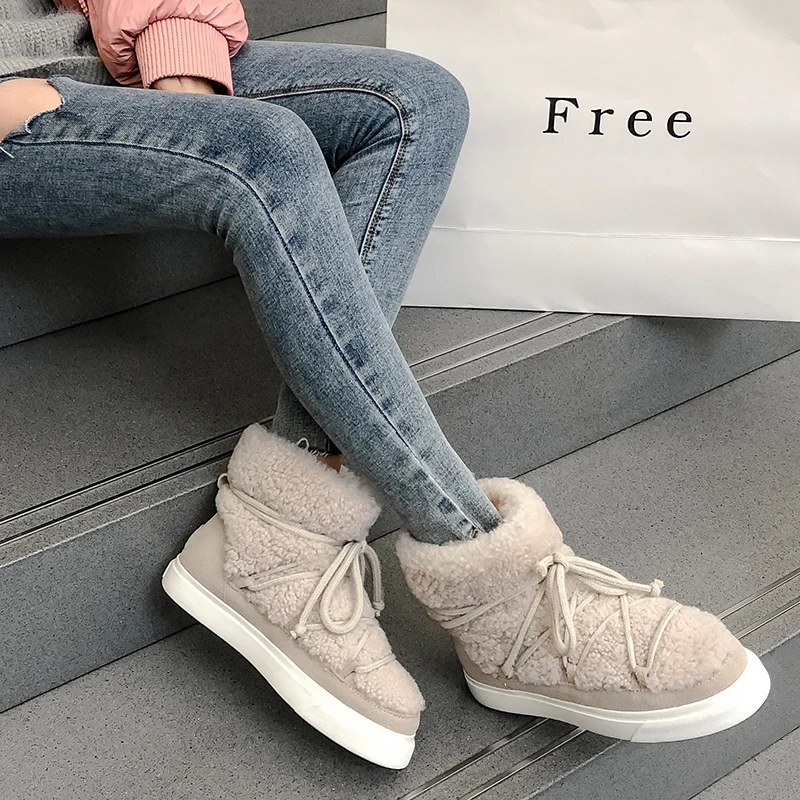 BEIGE Новейшая модель; женские ботильоны из замши и коровьей кожи; женские теплые зимние ботинки; повседневная обувь для танцев; милые женские ботинки на платформе; botas Mujer; большие размеры - Цвет: BEIGE