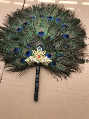 B Роскошный павлин перо Hanfu старинное украшение ручной съемки фото свадебного представления реквизит шоу вентилятор - Цвет: B