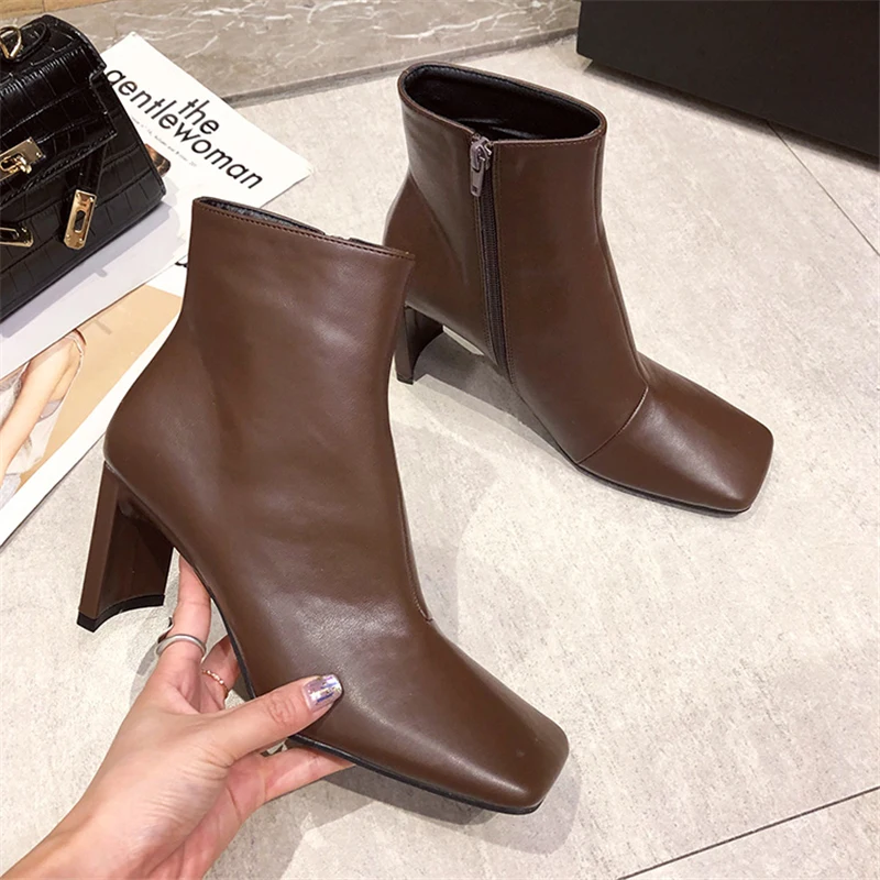 desc_22_8814085814538053571