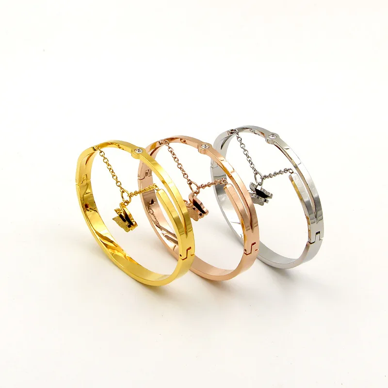 

Trendy Women Bangle Bracelets with Chain Matte Butterfly Insect Rose Gold Bracelet for Women Zircon Female Jewelry