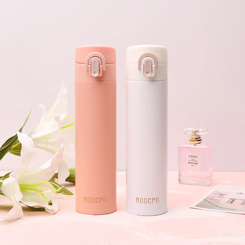 

Heat Preservation Female and Male Students Korean Version of Fresh and Lovely Simple 304 Stainless Steel Portable Water Bottle