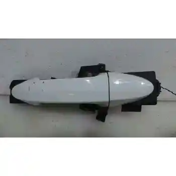 

8A612A224A36 HANDLE OUTER FRONT RIGHT Ford PARTY (CB1)