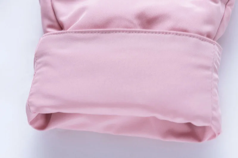 11515324577_1903448628