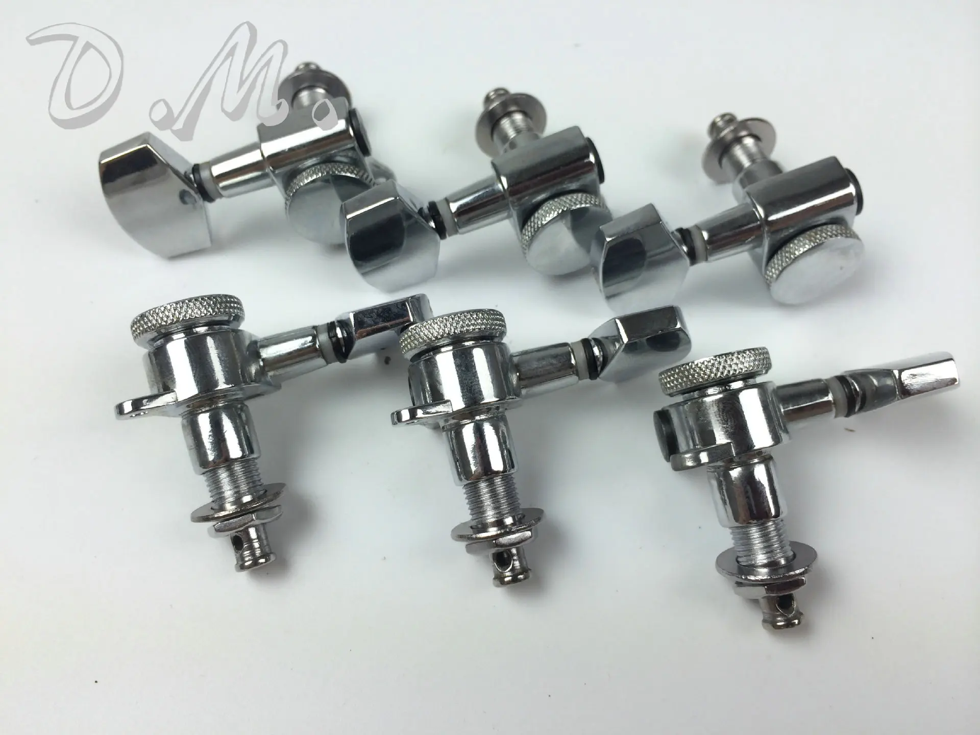 High Quality Guitar Peg Bakelite Guitar String Volume Maker Total-enclosed Quasi Lock xian Button Tuning Peg Knob Silver