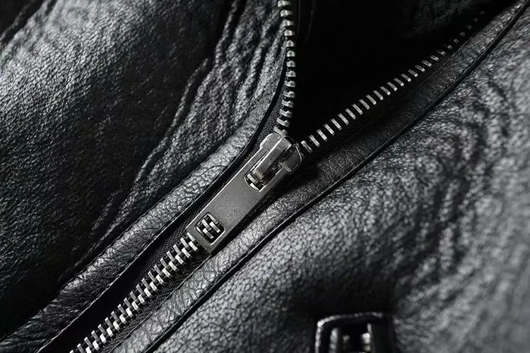 12288181364_828679491