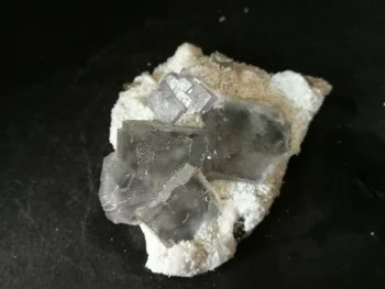 

88.0gNatural fluorite mineral crystal, crystal cluster quartz mineral specimen, quartz crystal.