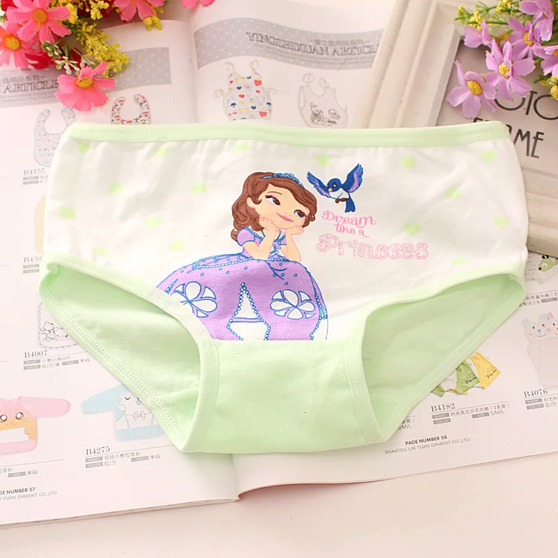 7393951683_2082780730