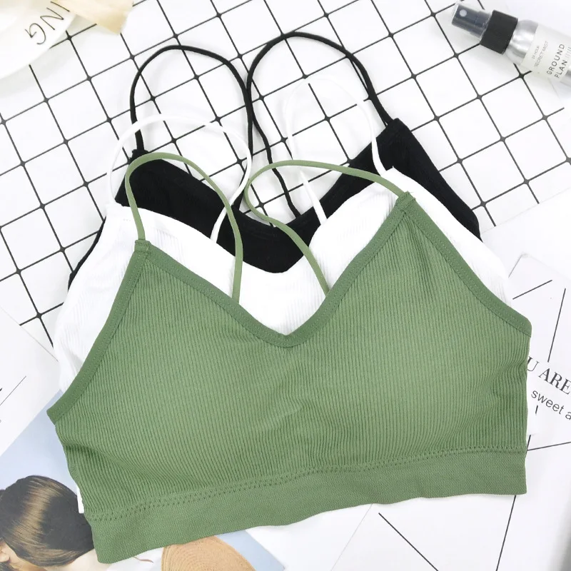 Женский бюстгальтер с мягкими чашечками удобный бесшовный для занятий йогой и