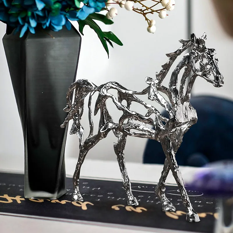 

Metal Horse Handicraft Furnishings Animal Statue Silver Horse Hollow Out Skeleton Metal Craft Sculpture Modern Home Decoration