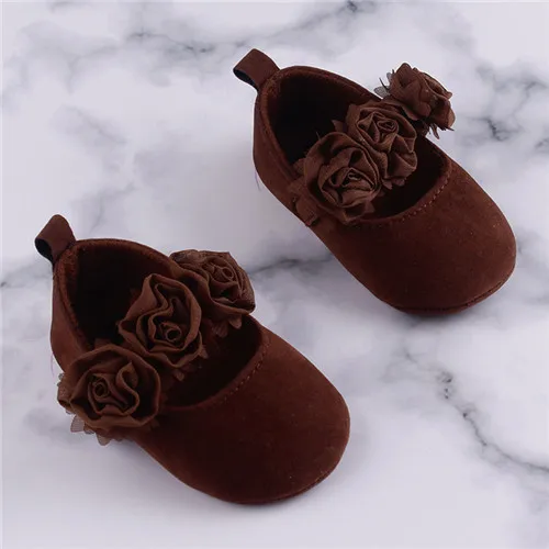 Обувь для новорожденных; зимняя обувь для младенцев; Новая Теплая обувь; нескользящая обувь для новорожденных девочек; детские мокасины - Цвет: Коричневый