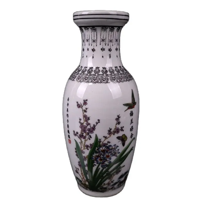 

Chinese old porcelain Pastel flower pattern vase