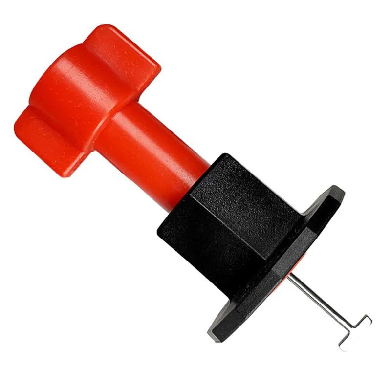 XOS017F