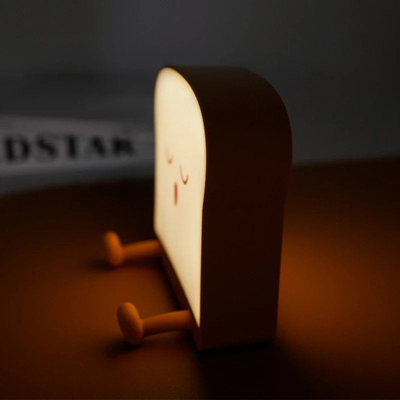 Toastbrot-Cartoon 3D-LED-Nachtlichter, weiche Silikon-Telefon-Stents, Schlaflampe, Stressabbau-Spielzeug, Schlafzimmer-Tischdekoration für Zuhause_voghion.com