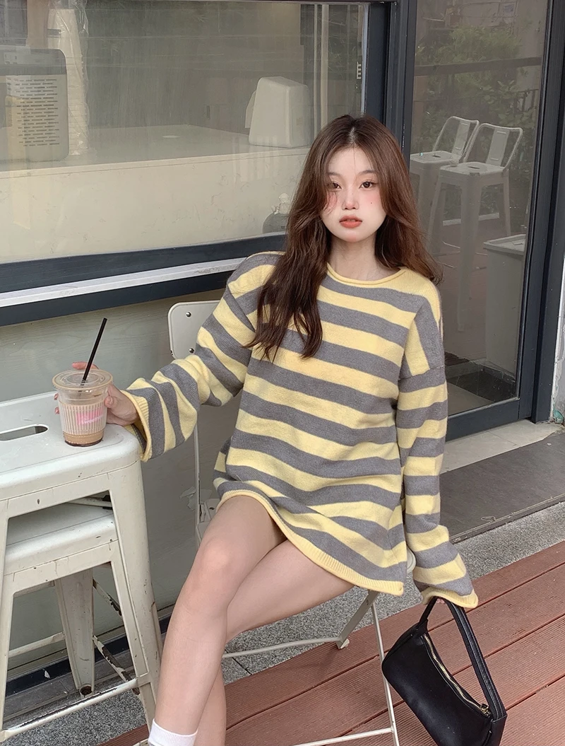 

Autumn loose striped long-sleeved pullover loose sweater