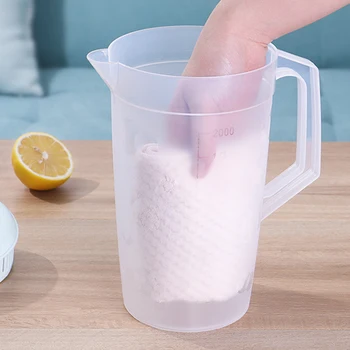 

1PC 2000ml Large Capacity High Temperature Cold Water Kettle with Cover Plastic Juice Pot Simple Cold Water Bottle with Scale