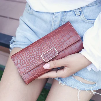 

AMELIE GALANTI Fashionable new PU snake pattern simple solid color mid-length women's casual wallet trendy female bag 2020