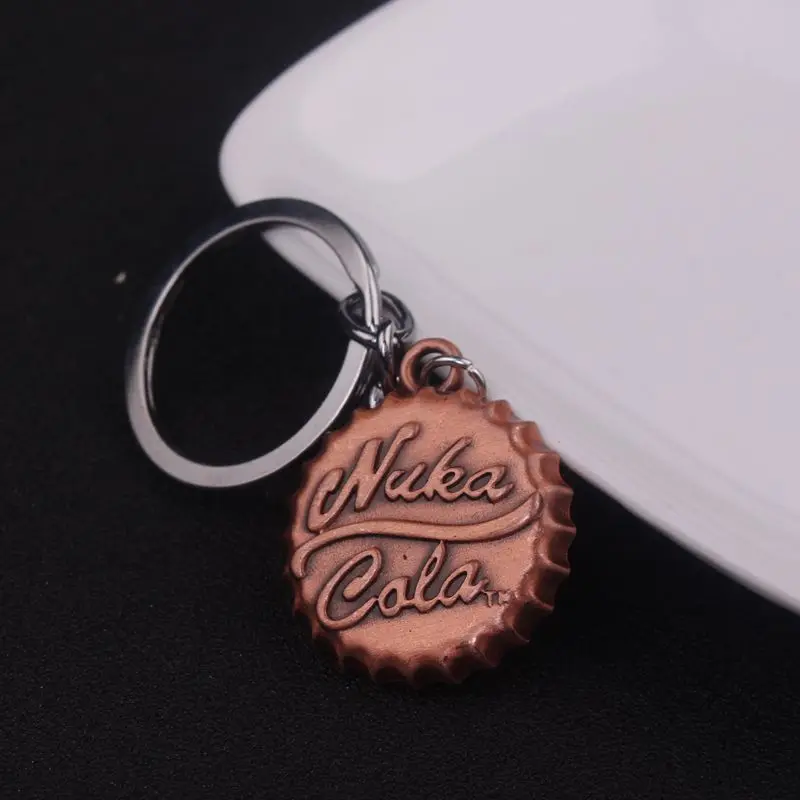Серия игр Nuka Cola, красный брелок, персональный автомобильный брелок, брелок для бутылки, брелок для женщин и мужчин, уникальный подарок на день Святого Валентина