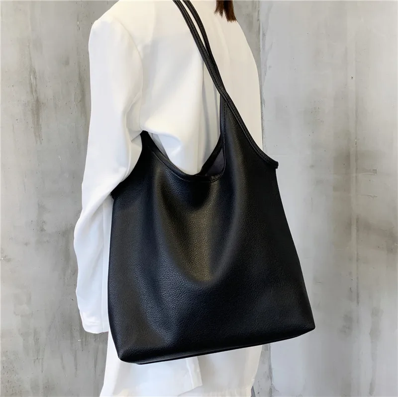 Big Capacity Classic Pu Shoulder Bag | Leather handbags women, Women  handbags, Leather handbags