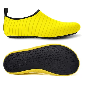 

2020Summer Water Shoes Men Swimming Shoes Aqua Beach Shoes Big Plus Size Sneaker for Men Striped Colorful zapatos hombre