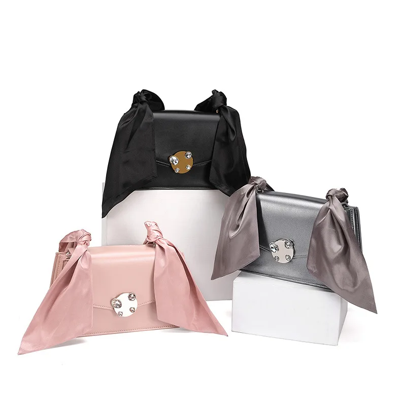 

2019 New Style Small C Home K WOMEN'S Bag sha ding bu Strap Flip Crossbody Bag Diamond suo kou bao Shoulder Belt Fashion